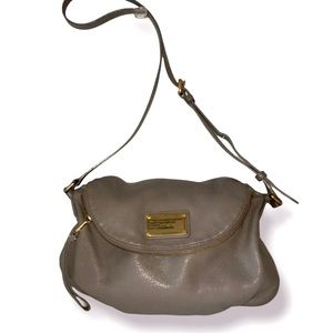 Marc by Marc Jacobs Pebble Leather Shoulder Bag Handbag Purse Gray Taupe Spring